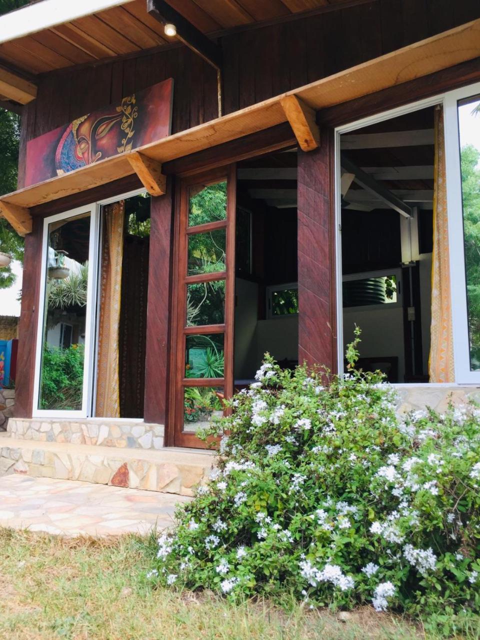 Kokrobite Garden Ngoại thất bức ảnh