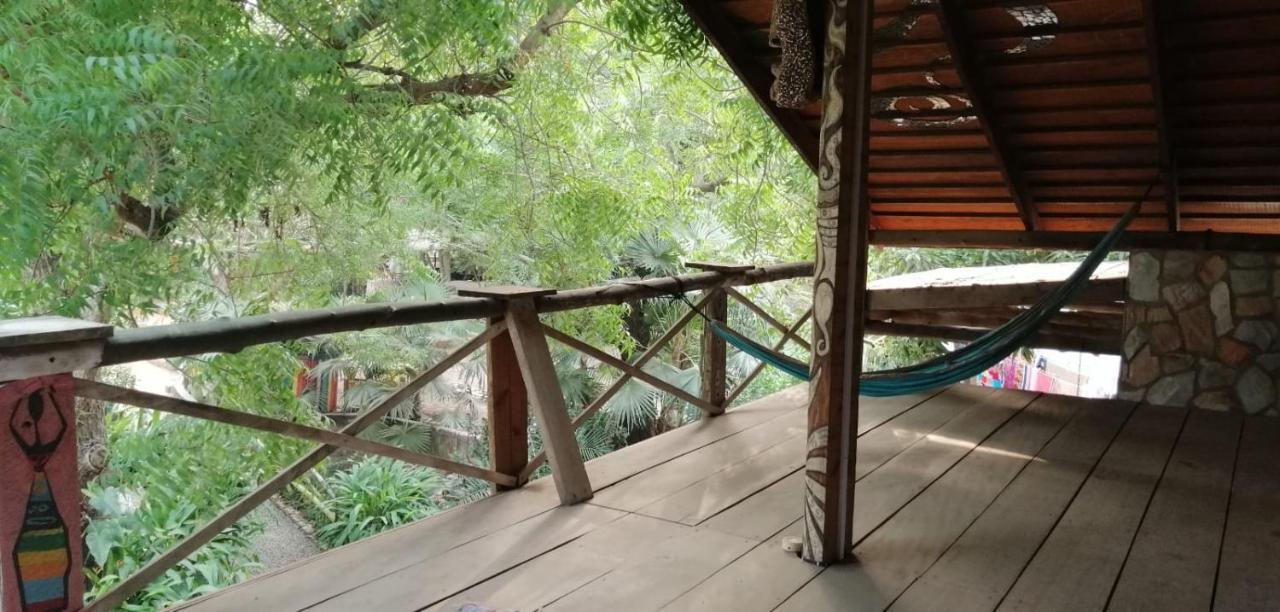 Kokrobite Garden Ngoại thất bức ảnh